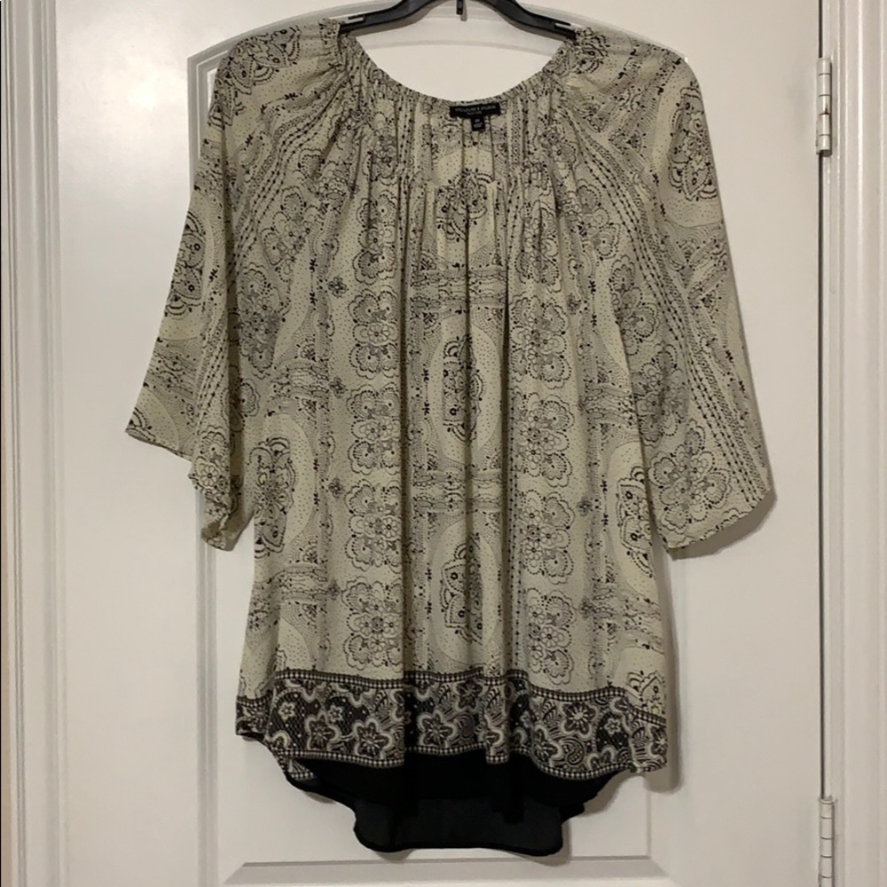 Cute Summer Top! Never Worn!